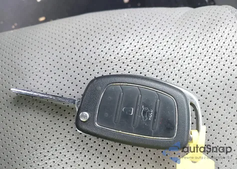 2015 Hyundai Sonata Se from USA, damaged, VIN 5NPE24AF2FH081671